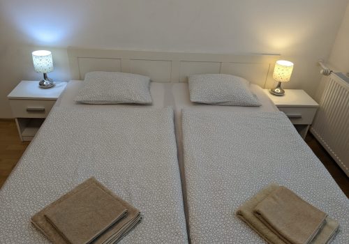 APARTMÁN***REVÚCA